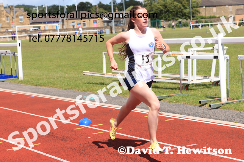 Middle Distance, 2026 Northern Schools Inter Counties, Wentworth, Hexham. Photo: David T. Hewitson/Sports for All Pics